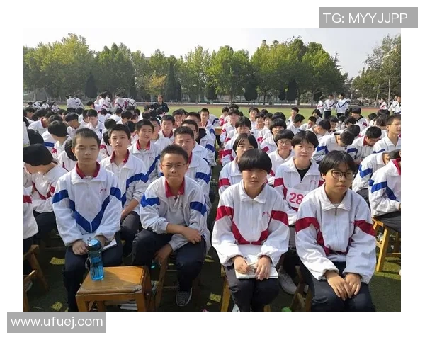 足球明星欢呼瞬间高清回顾展现激情与荣耀的完美时刻 足球明星欢呼瞬间高清回顾展现激情与荣耀的完美时刻