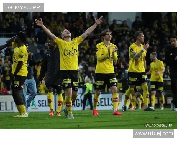 足球明星闪耀登场瞬间捕捉精彩瞬间引爆全场热情